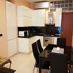 Via Matteotti شقة *